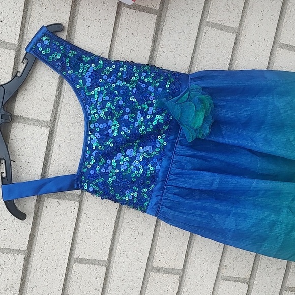 Blue/GreenTop - Picture 7 of 10